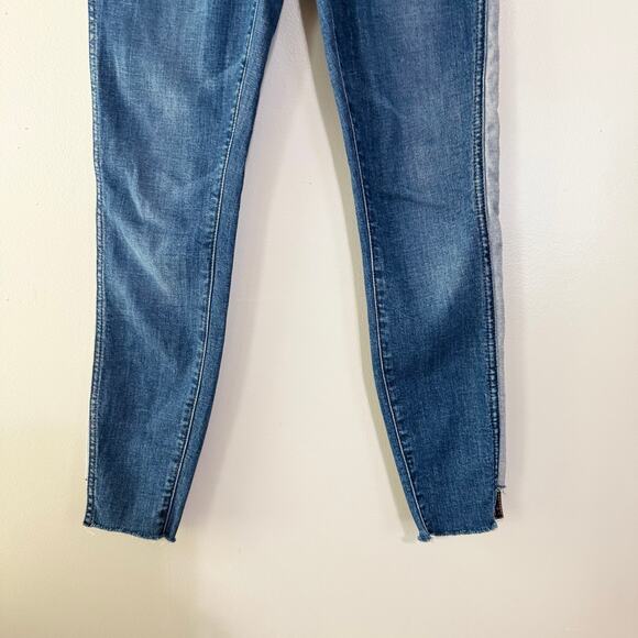 7 For All Mankind Two Toned Side Striped Skinny Leg Jeans Mid Rise Raw Hem Sz 24 - Picture 10 of 14